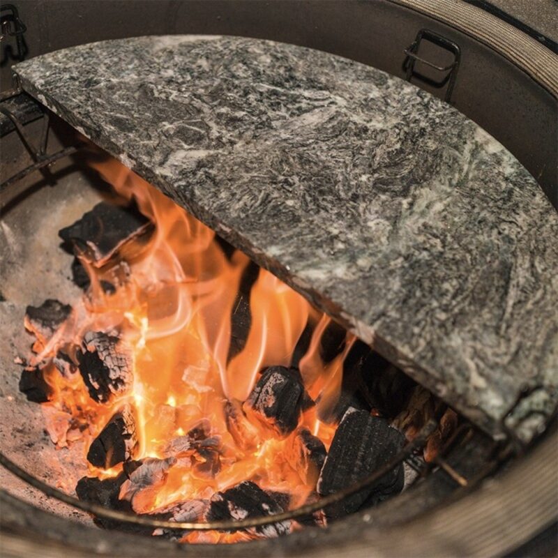 sapounopetra misofegaro kamado classic joe homing 800x800 img2 1